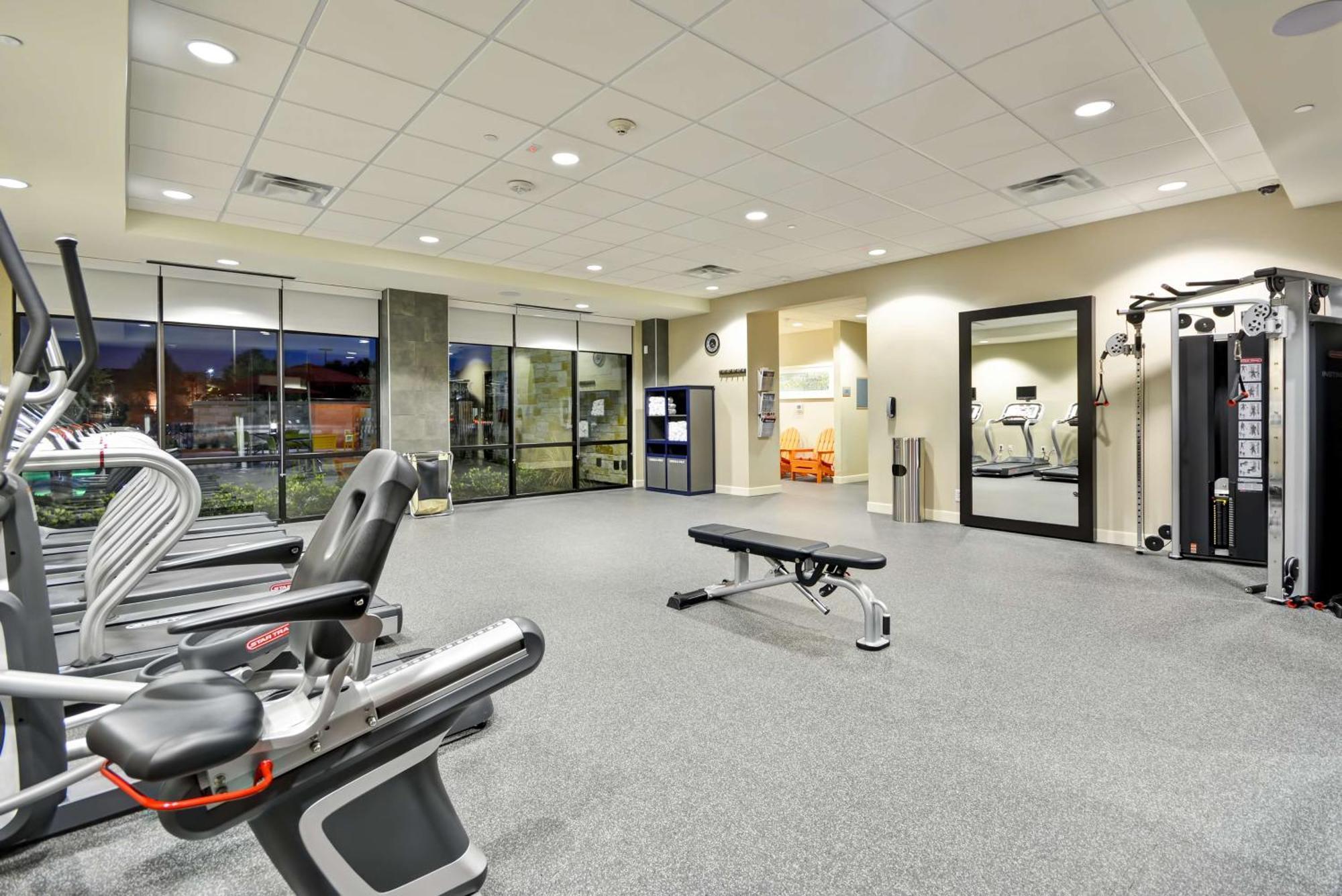 Home2 Suites By Hilton Dallas Addison Ngoại thất bức ảnh